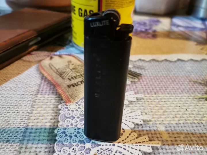 Зажигалка крикет