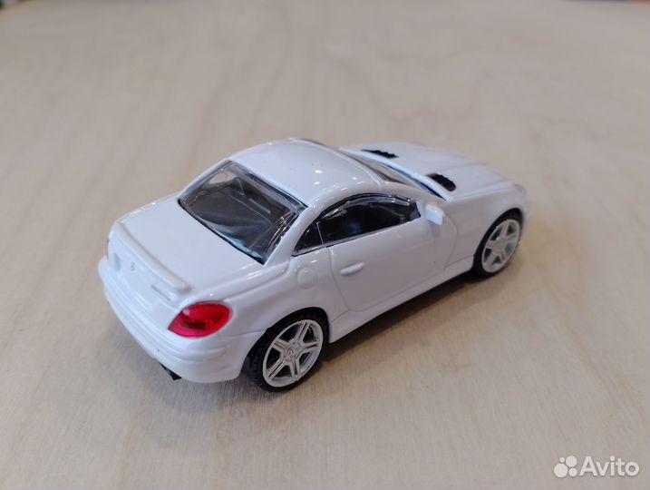 Mercedes Benz SLK55 AMG