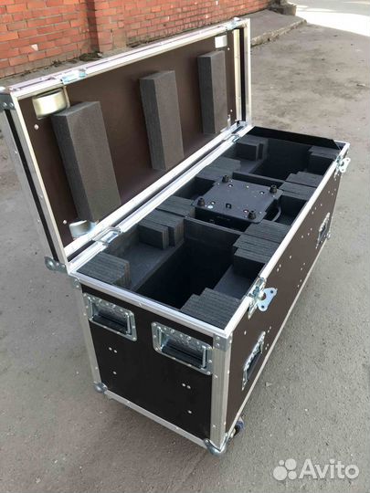 Кейс 12inch для трёх светодиодных голов Wash Beam