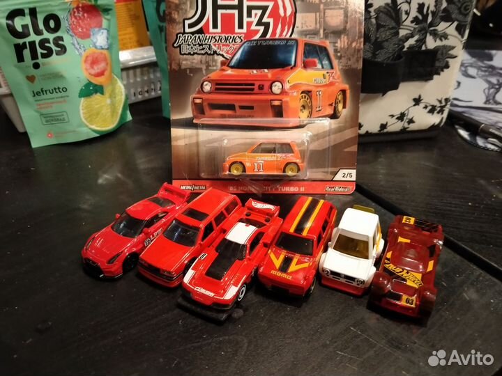 Hot wheels машинки