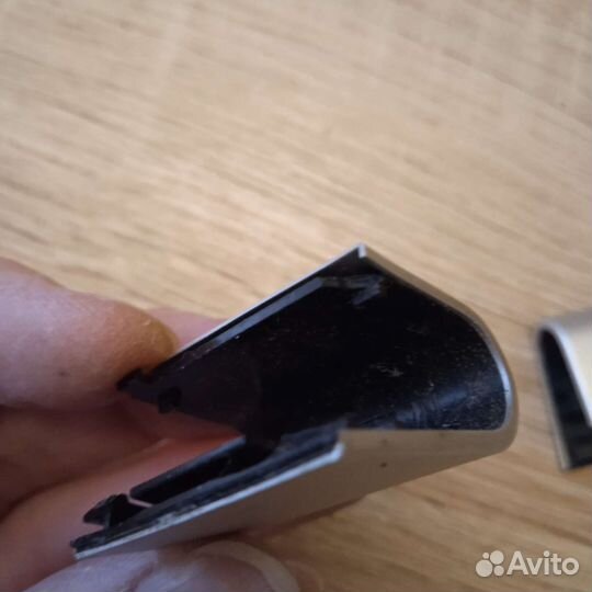 Заглушки на петли HP dv7-4070er