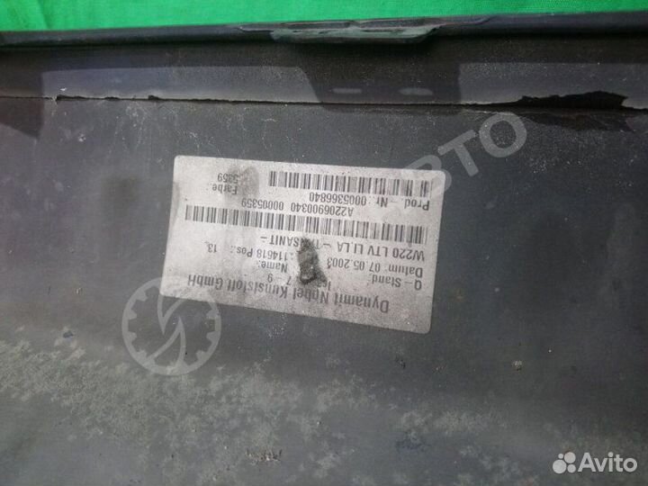 Накладка порога левая Mercedes-Benz S W220