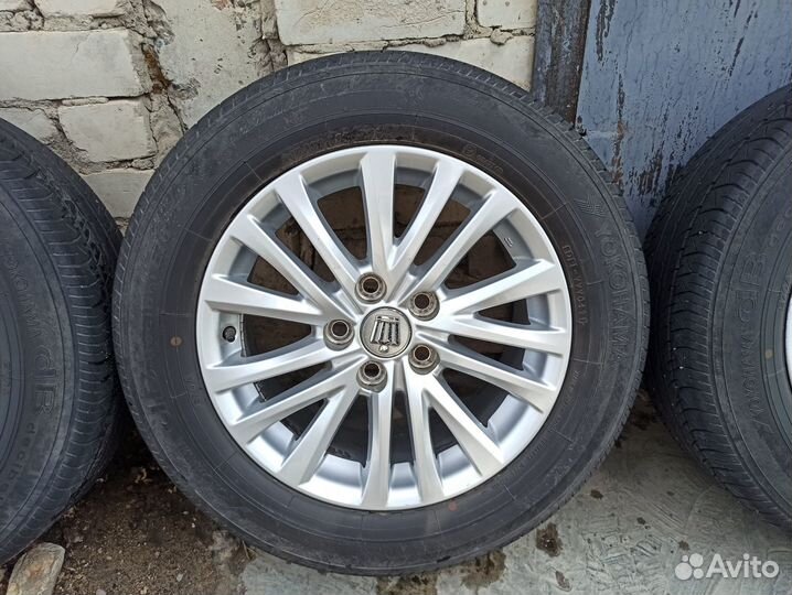 Колеса летние 215/60R16 Yokoma в Чите