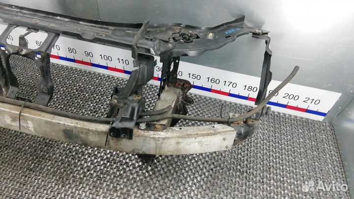 Передняя панель мерседес Е 211 (телевизор)