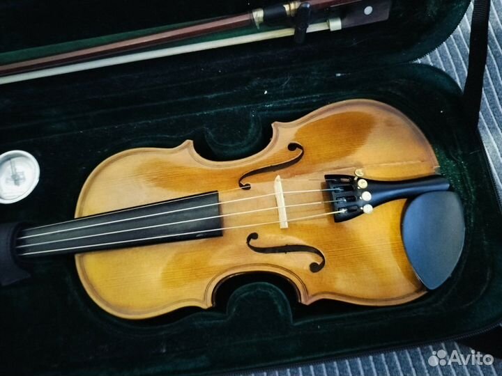 Скрипка 1/4 Cremona