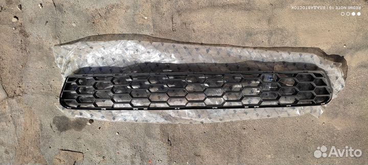 Нижняя решетка Форд Мондео 2007