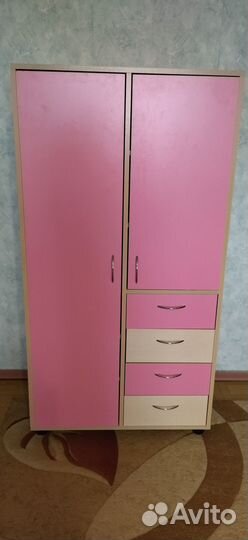 Шкаф платяной детский б/ у