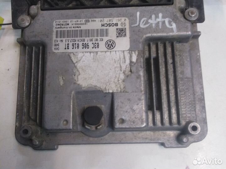 Блок управления двигателем Volkswagen jetta 6
