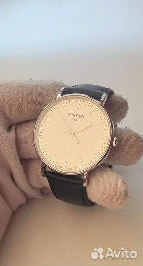 Новые Tissot Everytime крупные