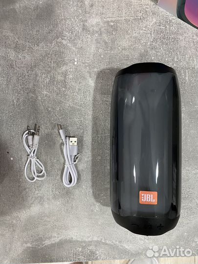 JBL pluse 4