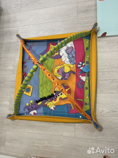 Развивающий коврик