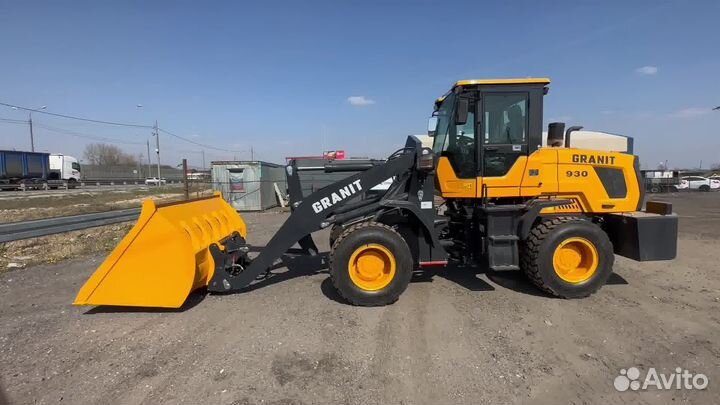 Фронтальный погрузчик Granit 930, 2023