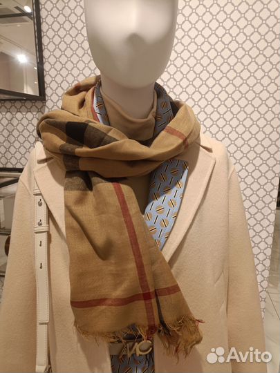 Палантин burberry