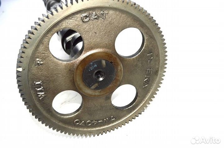 Распредвал freightliner CL 120