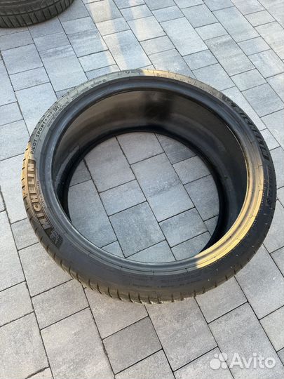 Michelin Pilot Sport 4 S 275/35 R22