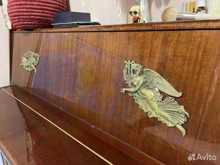 Пианино Petrof