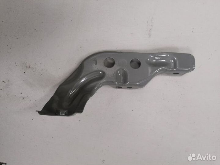 Кронштейн крыла передний левый Kia Rio