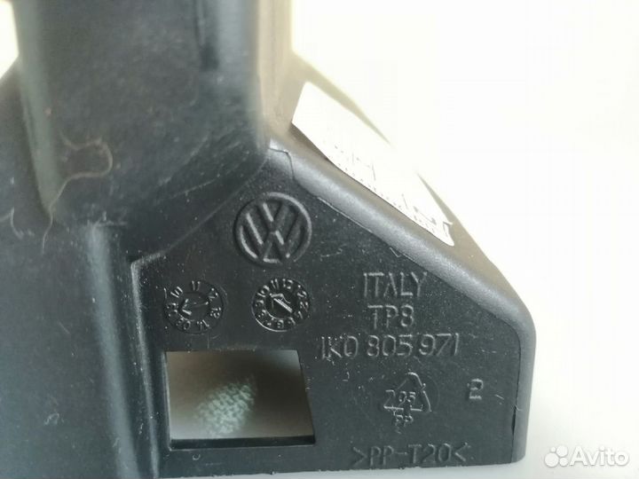 Воздухозаборник Skoda Octavia