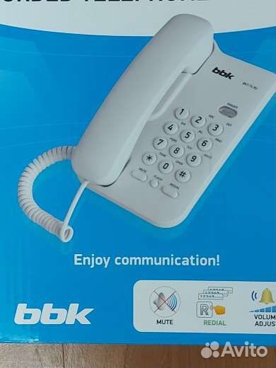 Проводной стационарный телефон