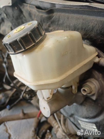 Главный цилиндр сцепления Chevrolet Cruze J300