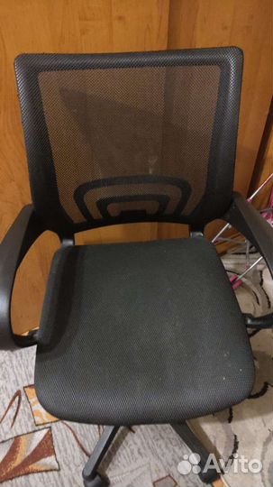 Компьютерное кресло