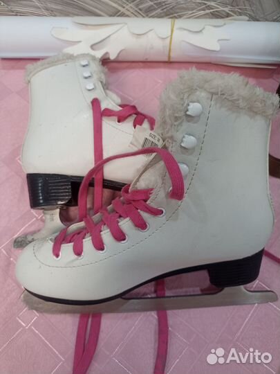 Продам коньки для девочки