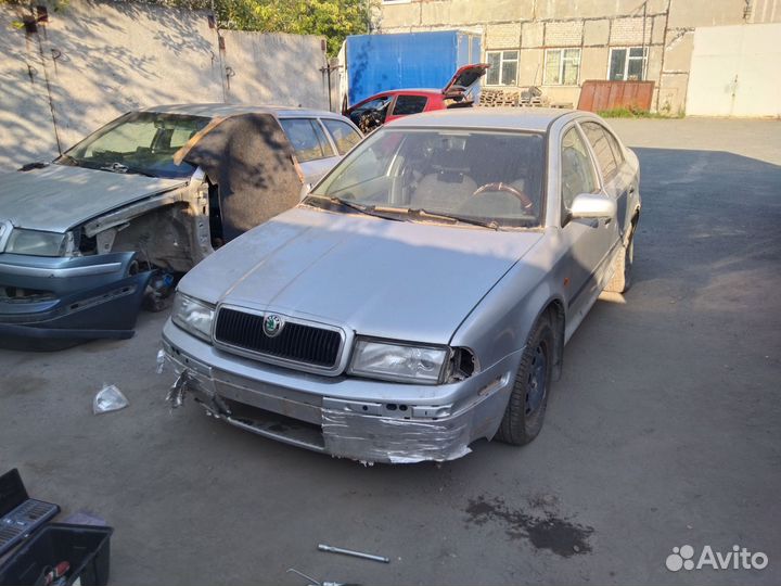 Разбор Skoda Octavia A4/Tour