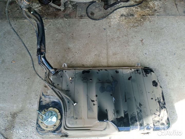 Бензобак chevrolet niva