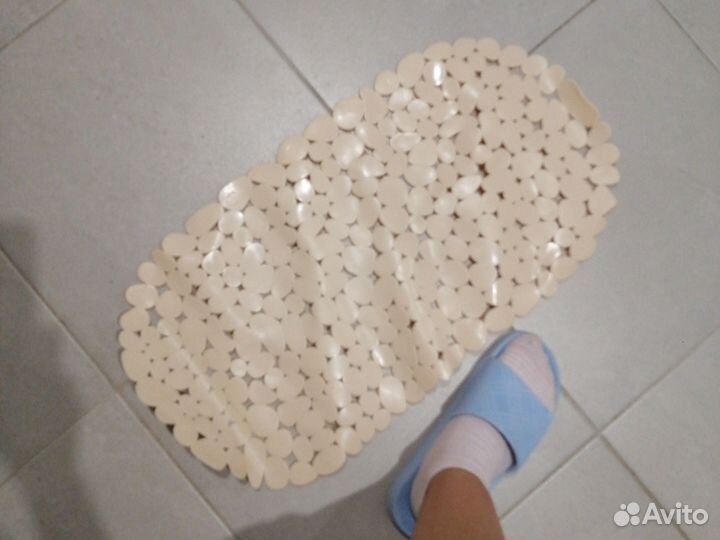 Коврик в ванную комнату