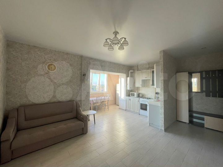 3-к. квартира, 79 м², 6/9 эт.