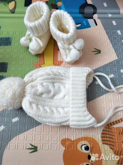 Костюм вязаный