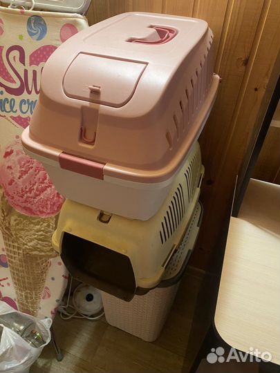 Переноска для животных пластиковая