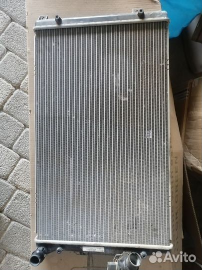 Радиатор vag 5K0121251F