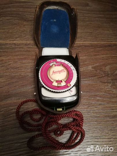 Фотоэлектрический Экспонометр Ленинград 2