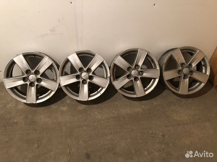 Диски литые Мицубиси R16