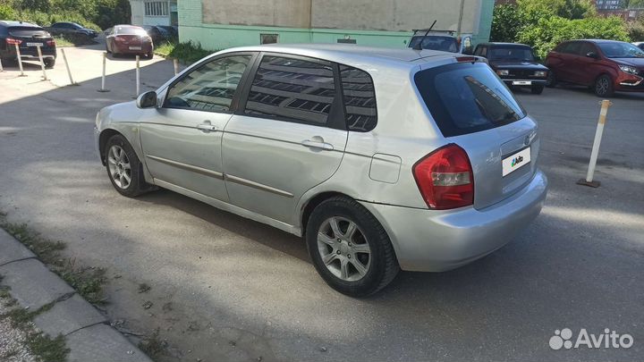 Kia Cerato 1.6 МТ, 2005, 299 000 км