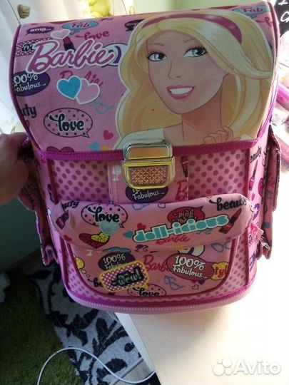 Ранец для девочки Barbie розовый