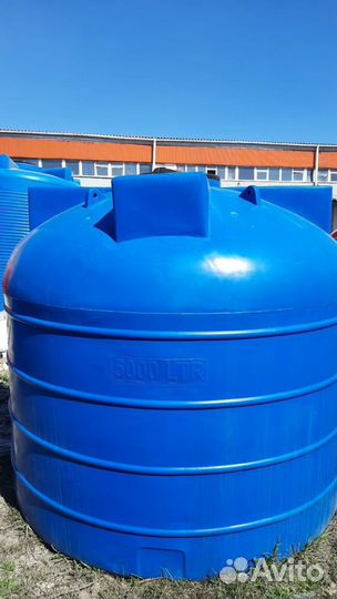 Ёмкость пластиковая в обрешётке