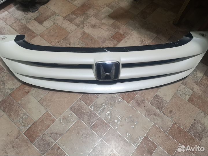 Продам решётку радиатора