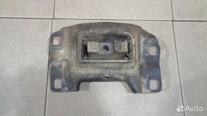 Опора кпп левая Ford Focus 3