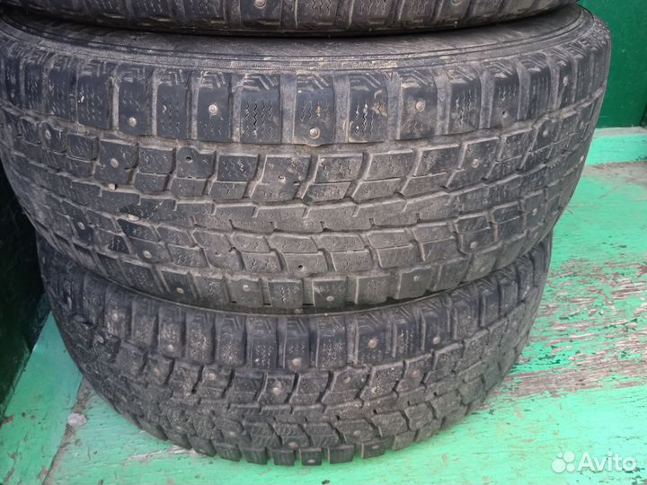 Dunlop SP Winter Ice 02 185/65 R15 88