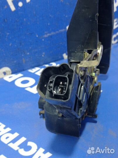 Задний правый замок двери Geely Mk седан MR479QA