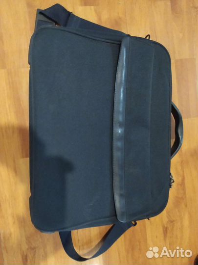 Портфель сумка для ноутбука
