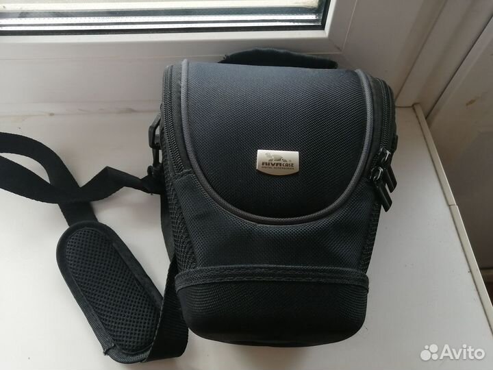 Зеркальный фотоаппарат canon 1100d