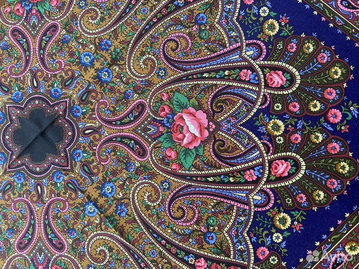 Павловопосадский платок шаль