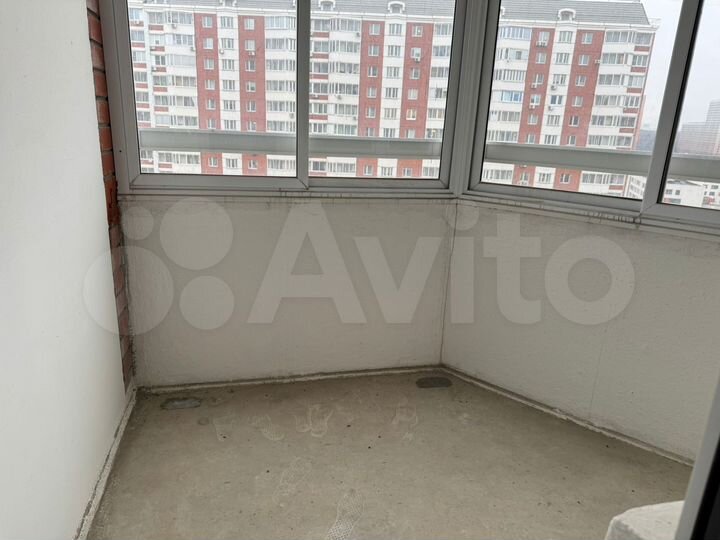 3-к. квартира, 75,8 м², 13/17 эт.