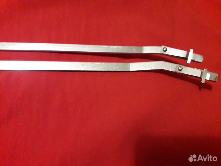 Поводки с/о газ-24-1976год. (хром) СССР