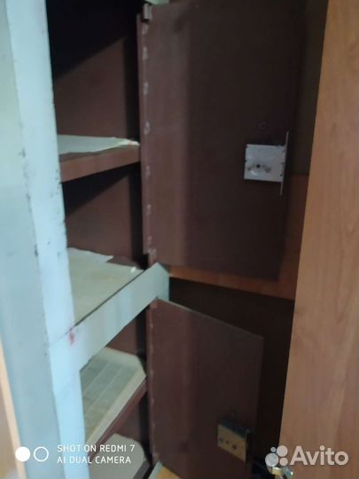 Продать сейф