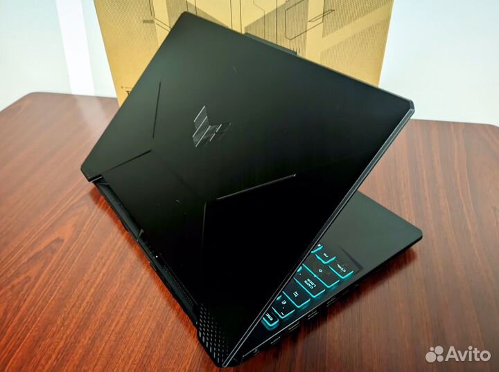 Asus TUF Gaming / RTX 3060 / DDR4 - 16 Gb / 144 Hz