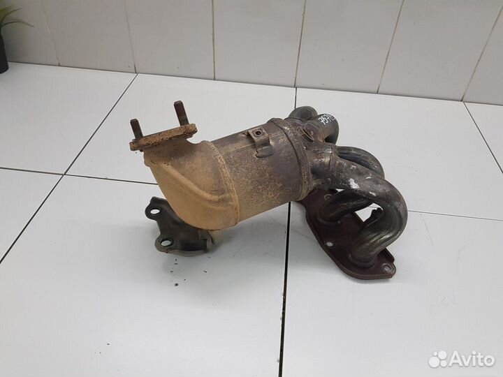 Коллектор выпускной + катализатор